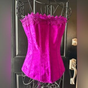 Frederick’s of Hollywood Jacquard Fuchsia Corset Bustier Size 34